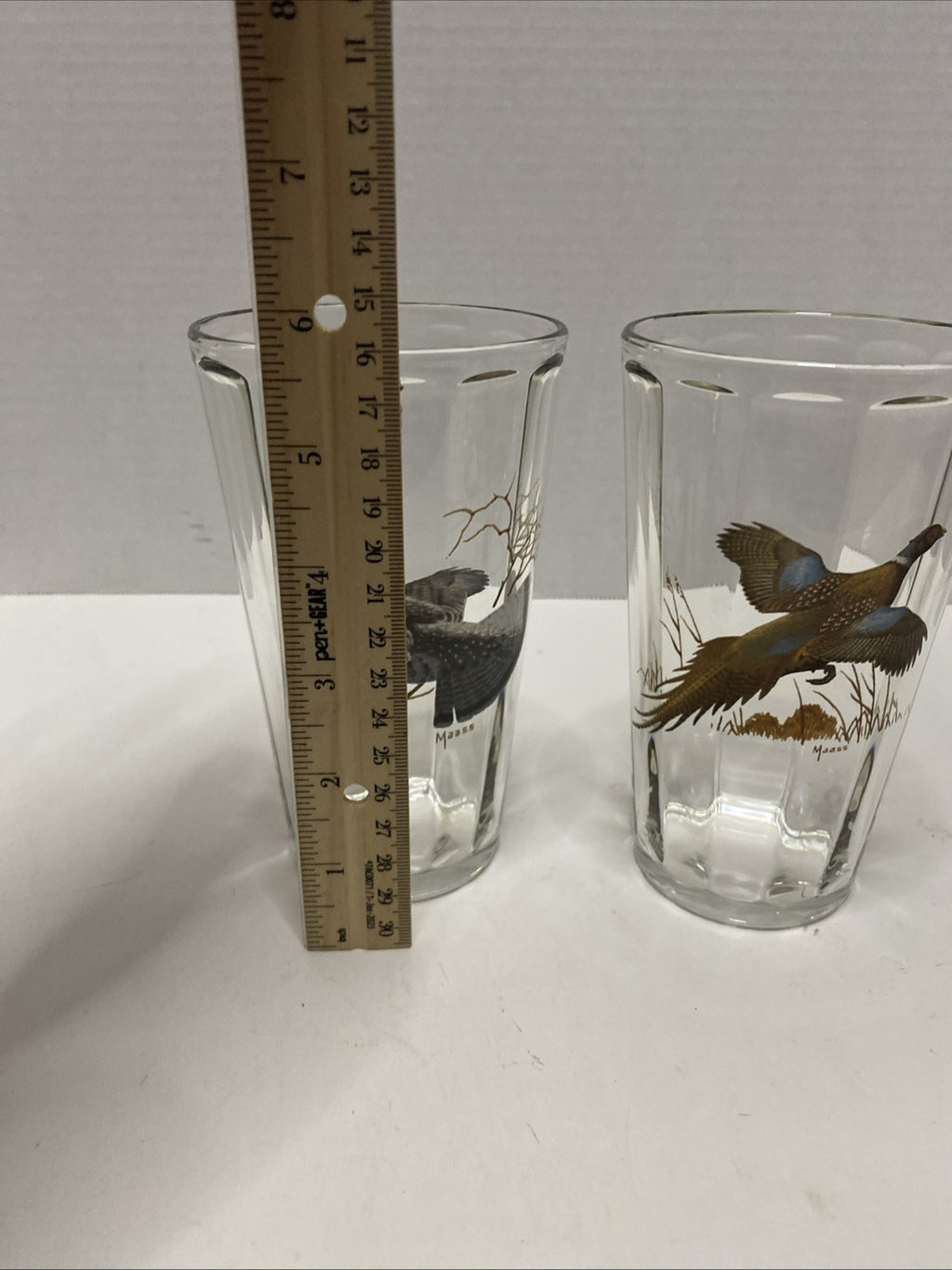 Vtg David Maass Pheasant Glass & Ruffed Grouse Clear Ribbed Pint Glass