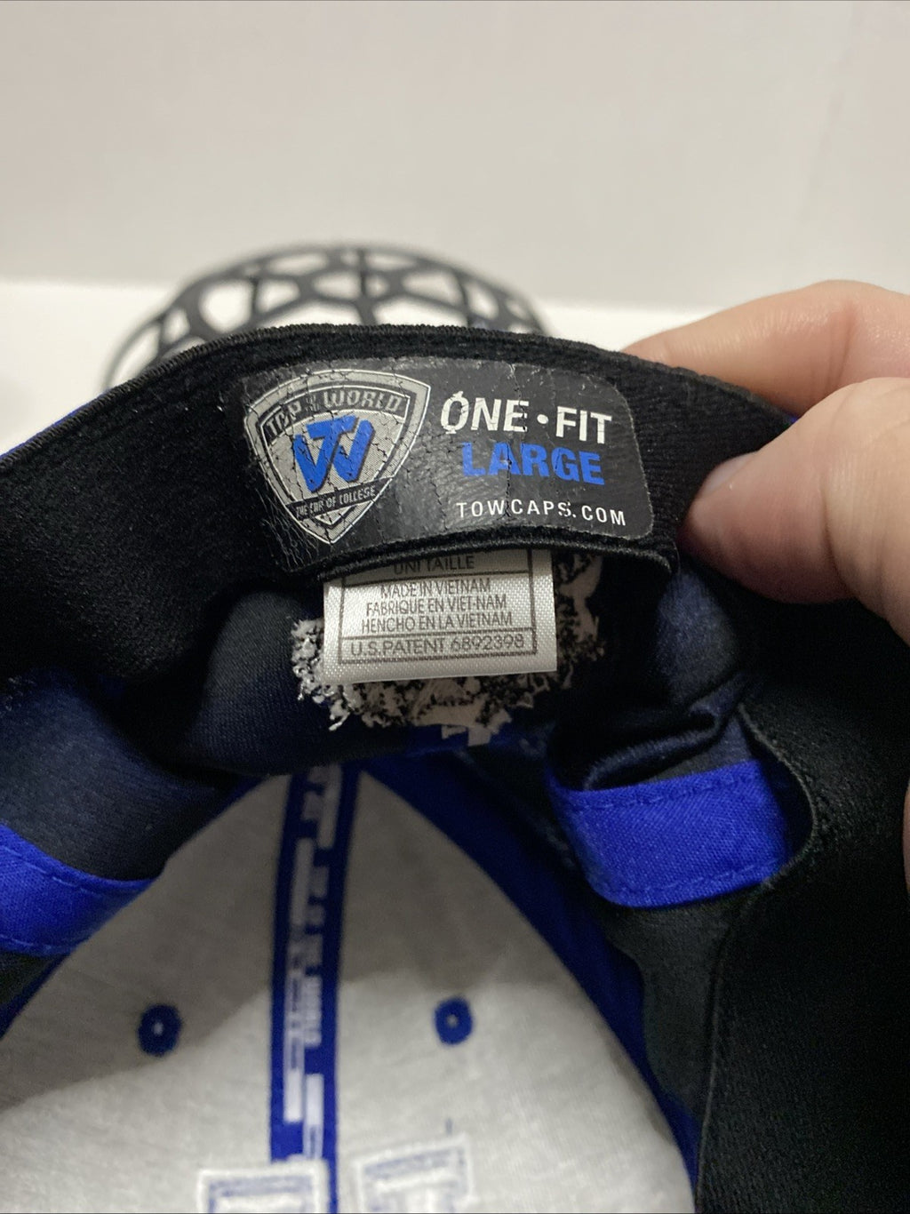 University of Kentucky UK Cap Collegiate Fitted One Fit Top of the World L