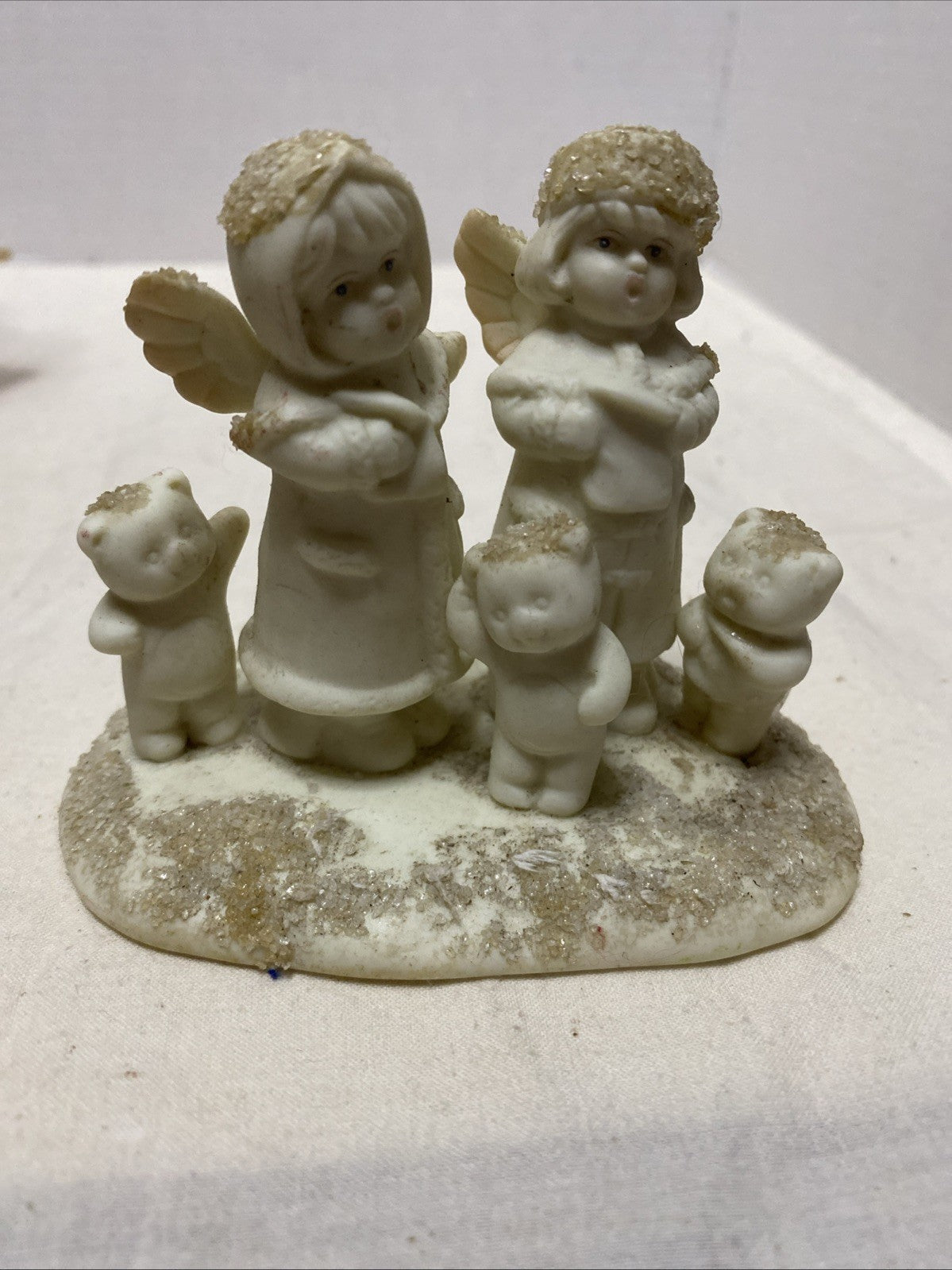 Little Miracles  Angels Singing with Bears - Porcelain Russ Berrie # 35759