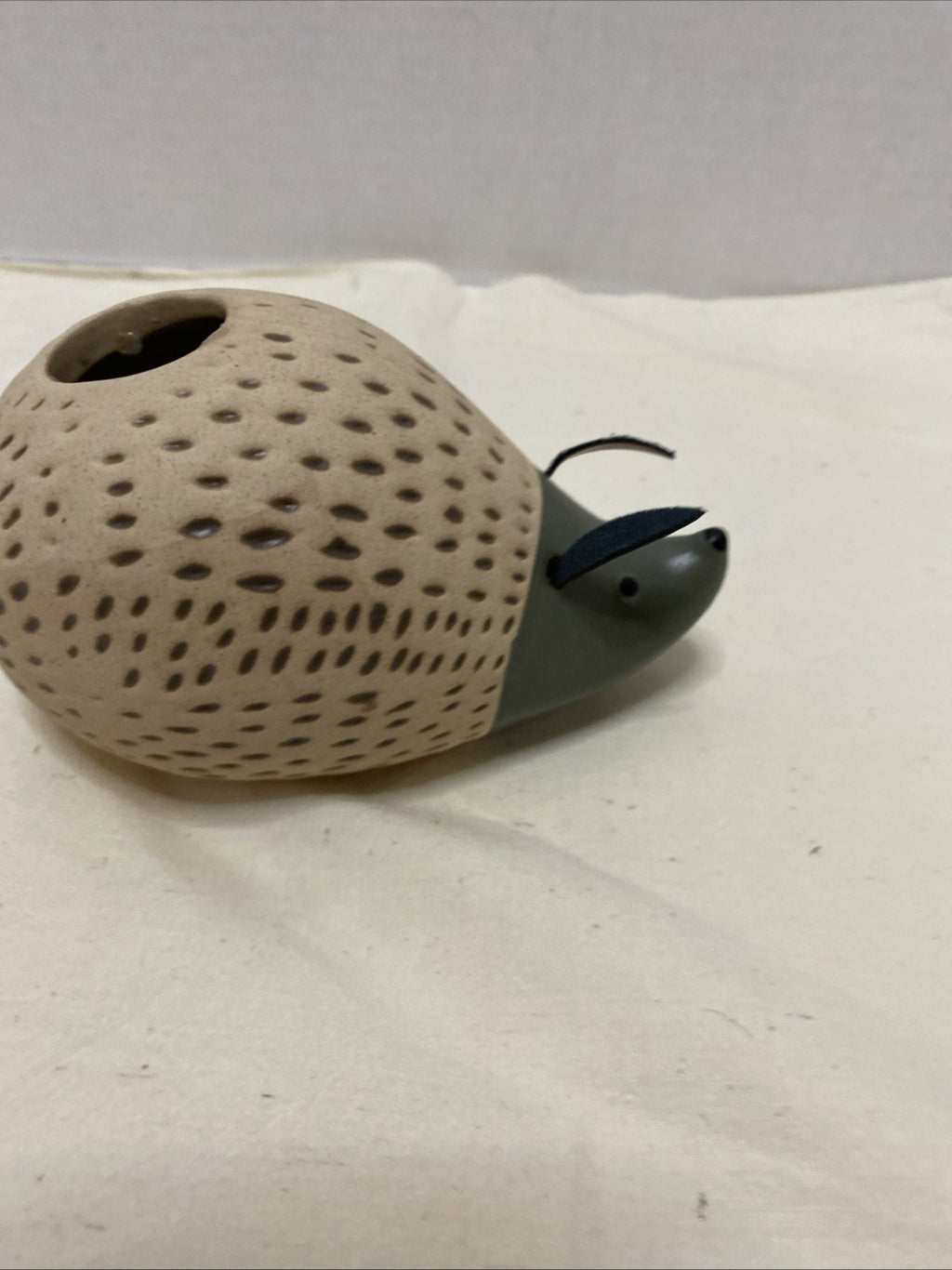 Ceramic Hedgehog Succulent Terrarium Mini Planter Home Decor Unused