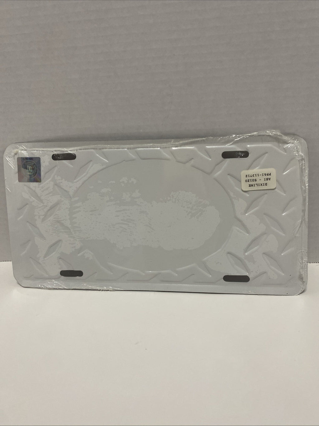 Licensed NCAA PSU PENN STATE NITTANY LIONS EMBOSSED METAL NOVELTY LICENSE PLATE 