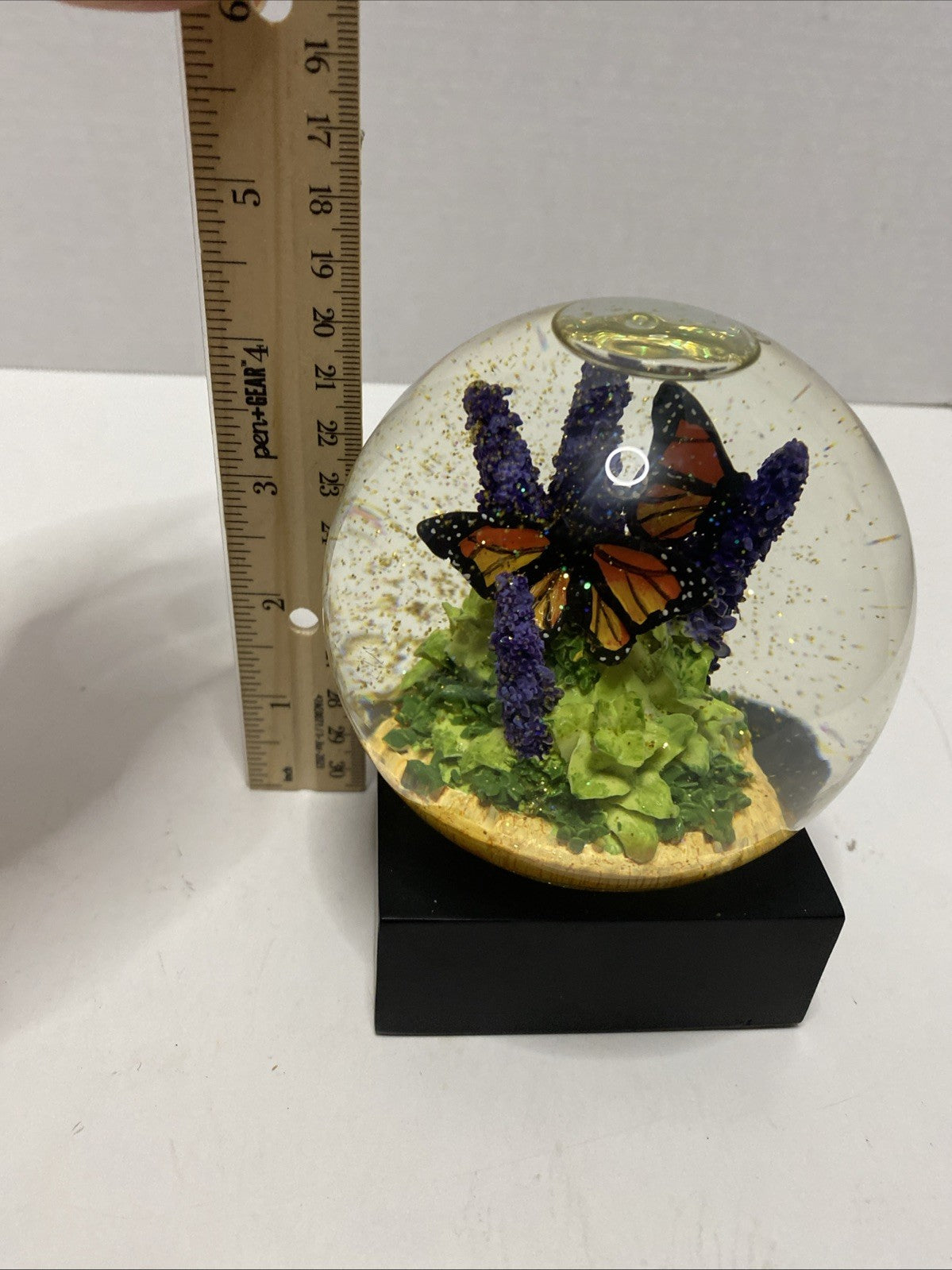 Monarch Butterfly Water Glitter Globe VTG 2014
