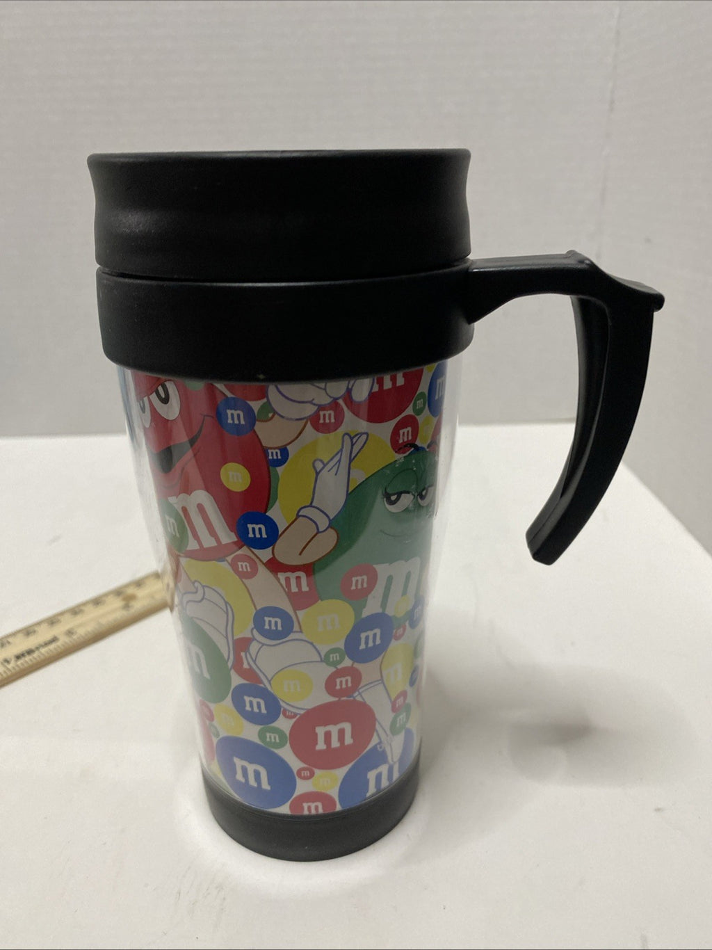 M&M CANDY MARS Coffee Travel Tumbler 13 Ounce Green Red Blue Yellow Chocolate 