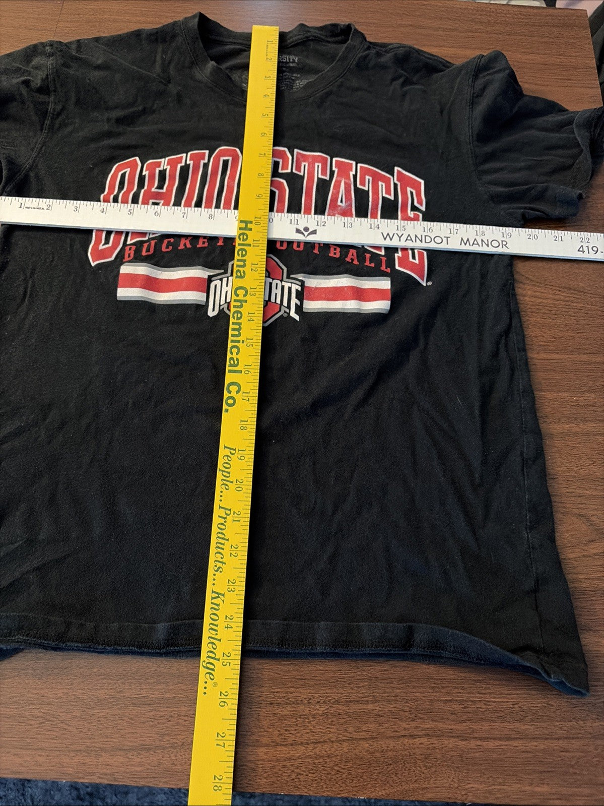 Ohio State University Buckeye Football Varsity T-Shirt Size Medium 2018 Schedule
