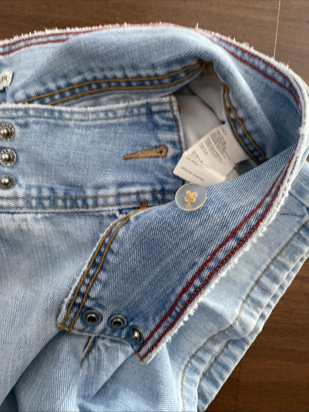 Tommy Hilfiger girls size 4 denim shorts