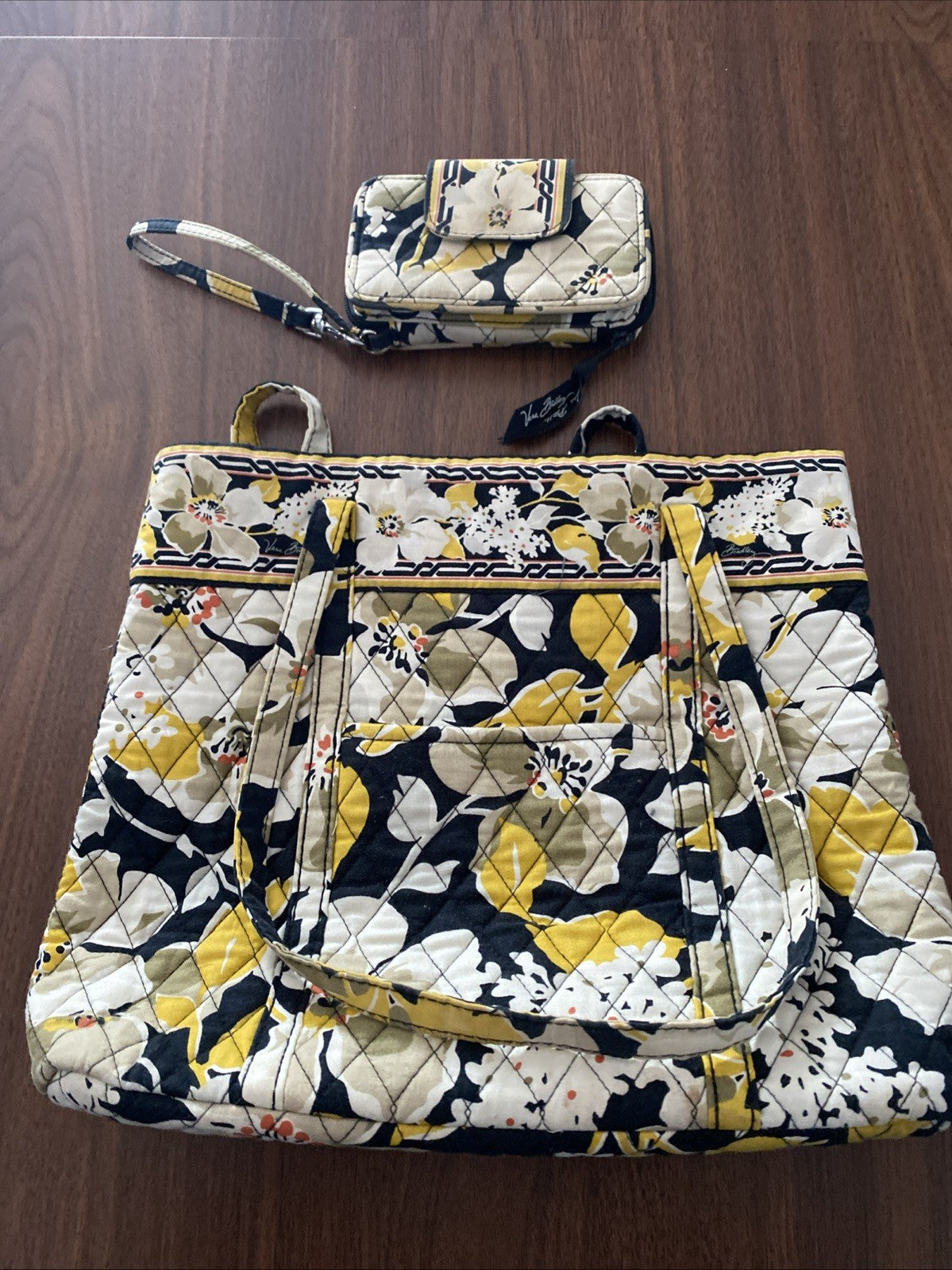 Vera Bradley Dogwood Tote/Purse And Wallet Set - Yellow, White, and Black