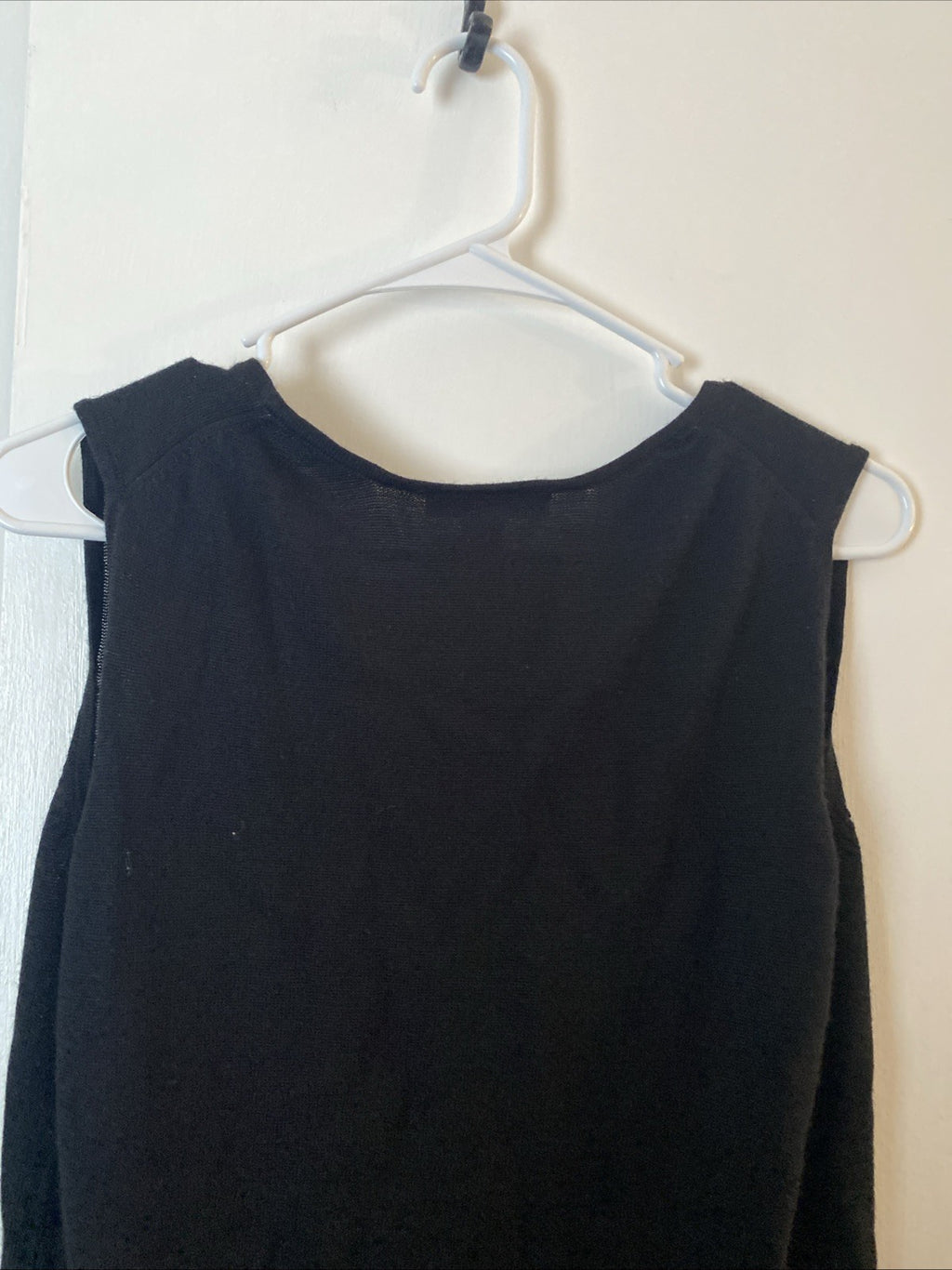 Coldwater Creek Size L Black 100% Cotton Scoop Neck Shell Vest Sweater Top