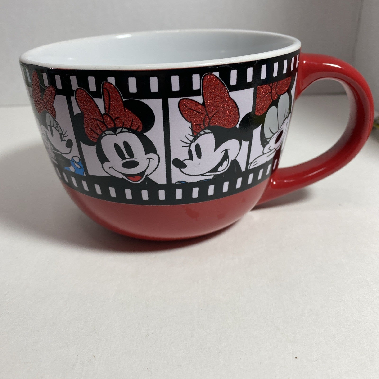 "DISNEY MINNIE MOUSE 24oz JUMBO COFFEE / SOUP / TEA CUP MUG" Red, Black & White