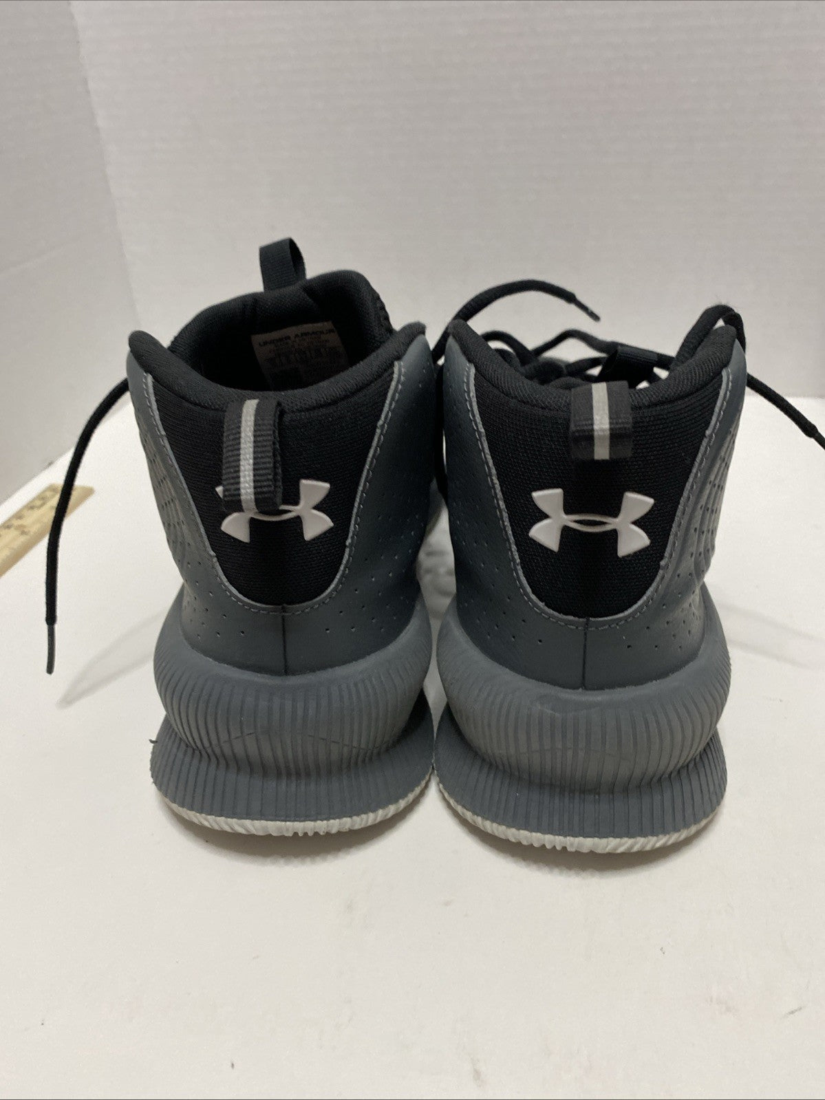 Under Armour Sneaker Jet 2019 Black/Gray Mens Basketball Sz USA 10