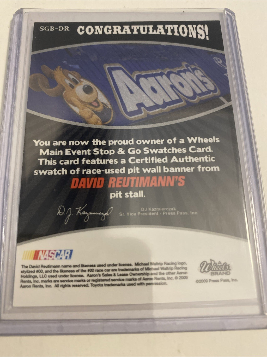 David Reutimann NASCAR 2009 Wheels Main Event Stop & Go Swatches Pit Banner /75