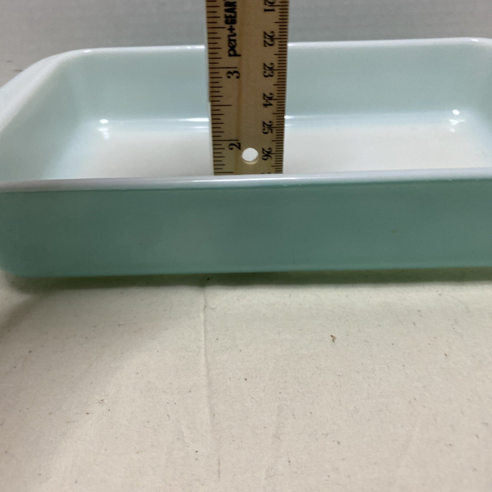 Vintage PYREX Blue Oven 1 1/2 Quart