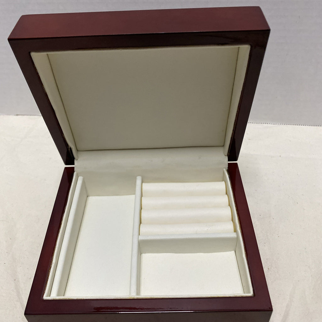 Rosewood Jewelry Box Made By Noble 6x5x2-3/4"