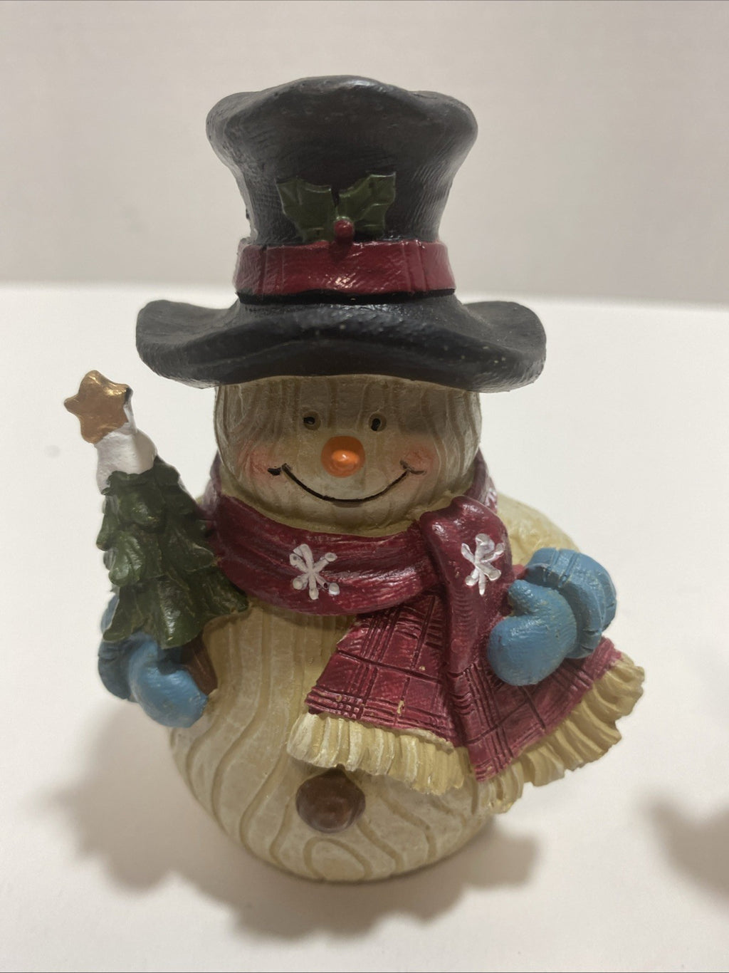 Heartland holiday Christmas 2017 wooden appearing snowman