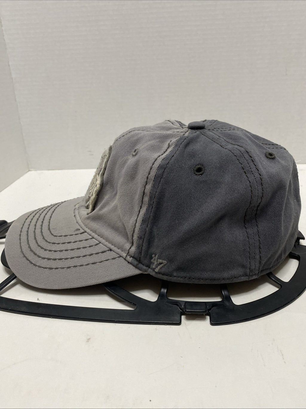 47  BrandOhio State Hat Two Tone Gray Embroidered Emblem L/XL Fitted