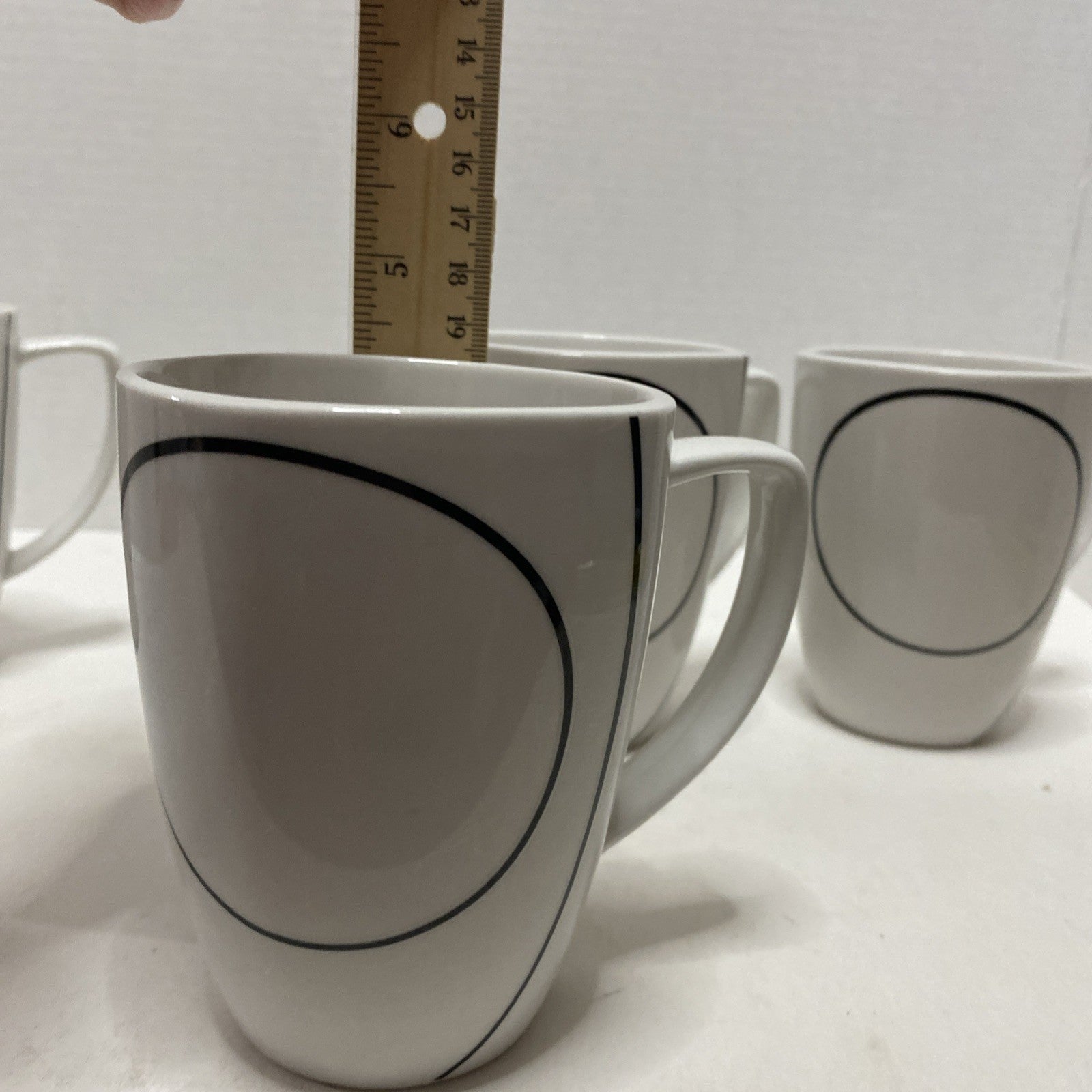 Corelle Coordinates Set of 4 Porcelain SIMPLE LINES Black & White Coffee Mugs