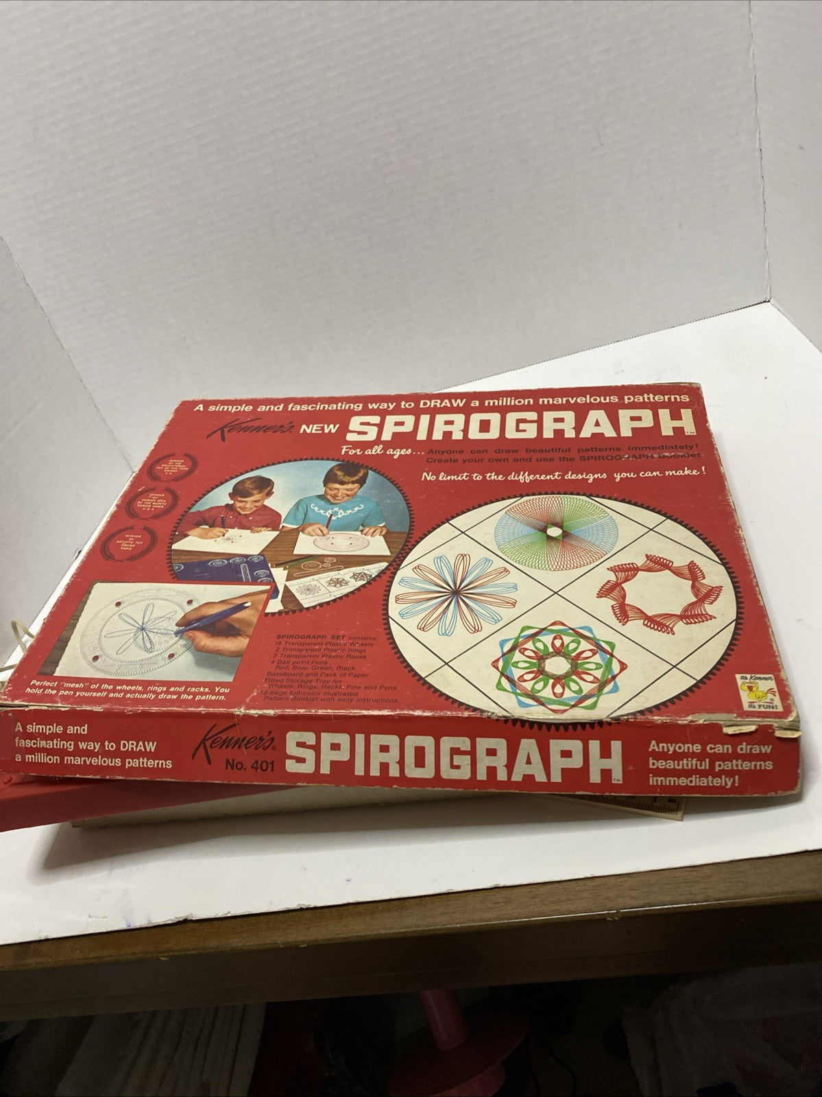 Vintage Kenner Spirograph Set Toys Drawing Graphics - No Pens -missing 1 Wheel
