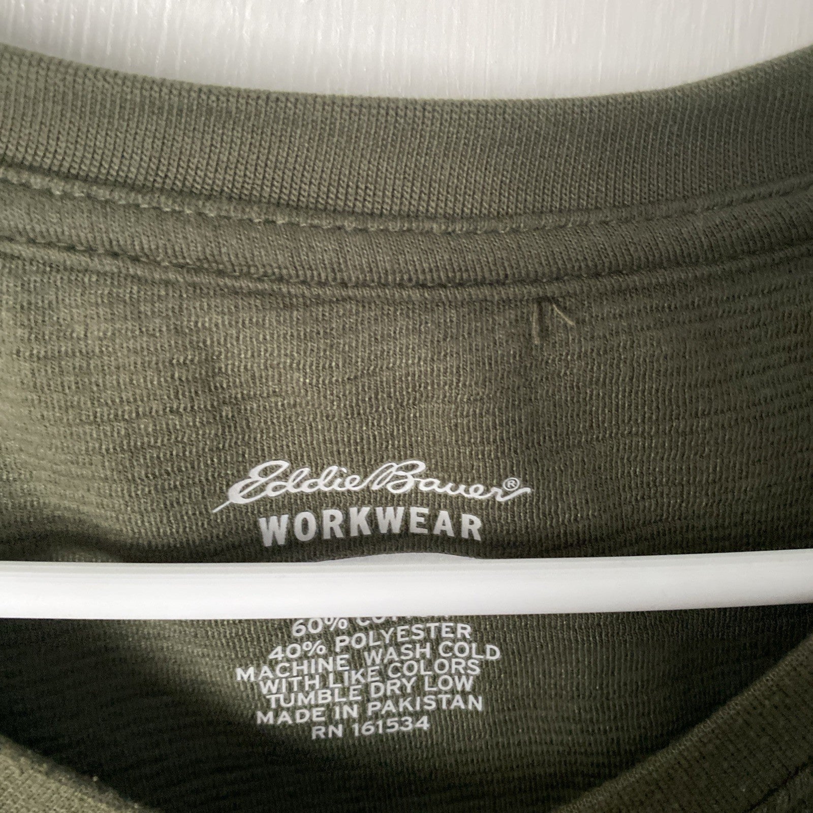 Eddie Bauer workwear double XL green pullover long sleeve. E-005