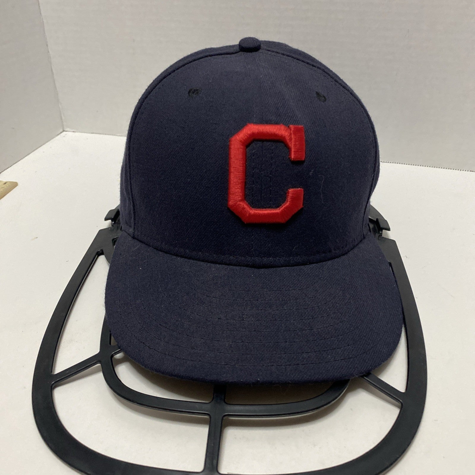 Cleveland Indians Guardians Hat Fitted 7 5/8 Blue Baseball MLB New Era USA Men