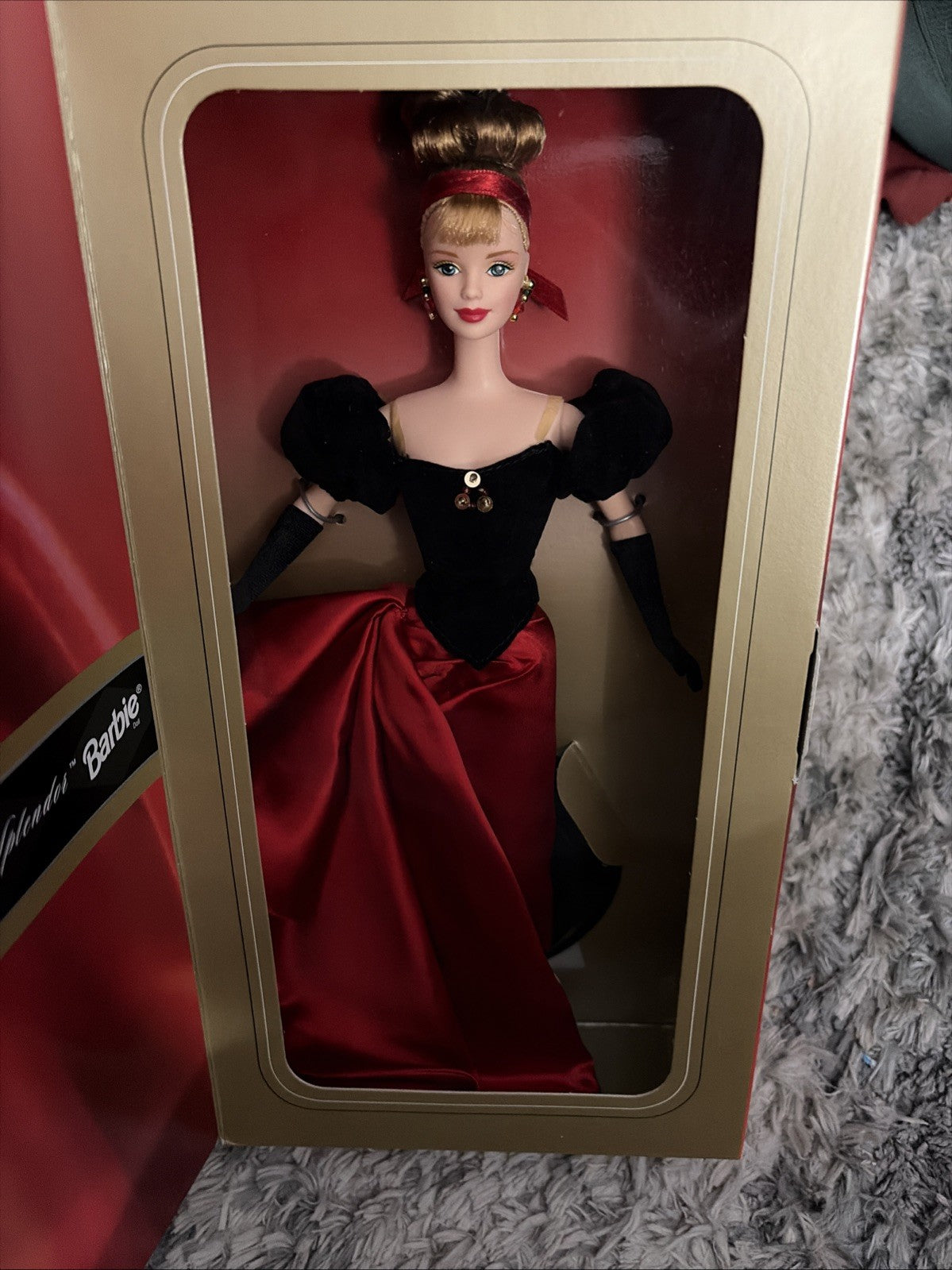 Barbie Winter Splendor – 1998 Avon Special Edition Doll - New In Box - NRFB