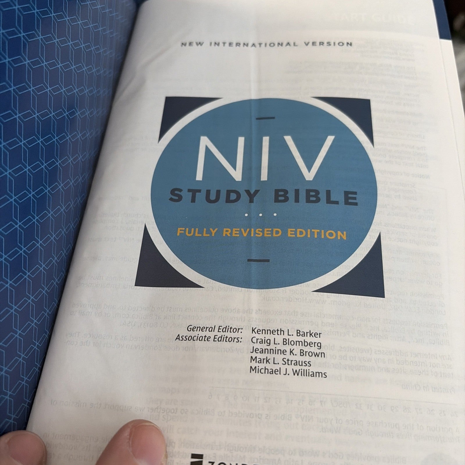 NIV Study Bible - Navy Blue / Tan Brown LeatherSoft No Box