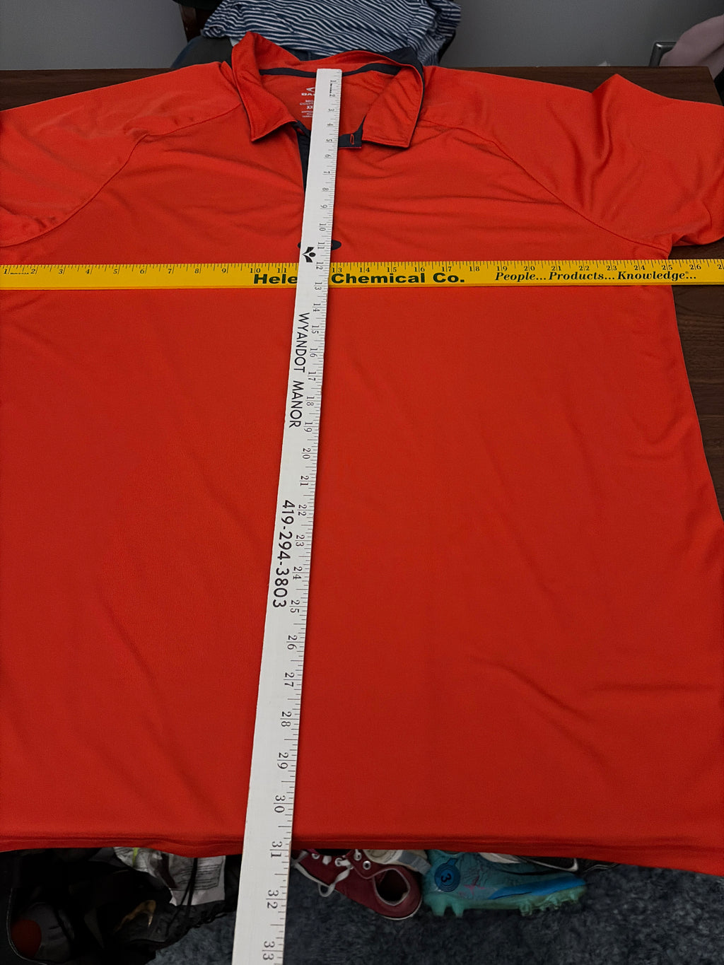 Oakley 2XL men’s orange golf shirt